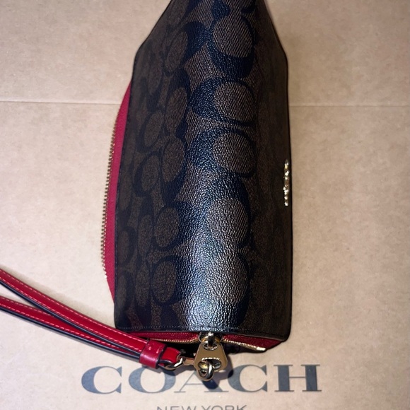 COACH Long Zip Around Wallet Signature Canvas Brown & Red Gold Hardware C4452 - Picture 3 of 8